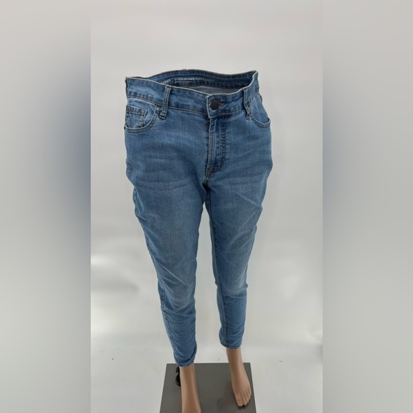 Old Navy Woman's Mid-Rise Super Skinny Size 8 - Picture 2 of 6